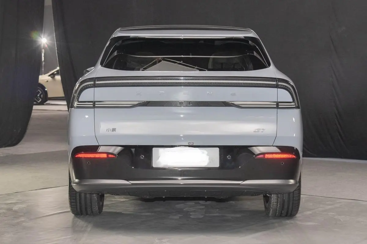 G7  3.jpg