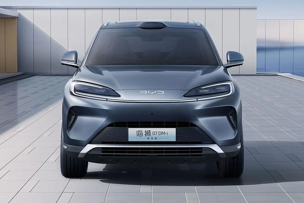 BYD Sealion 7  12.jpg