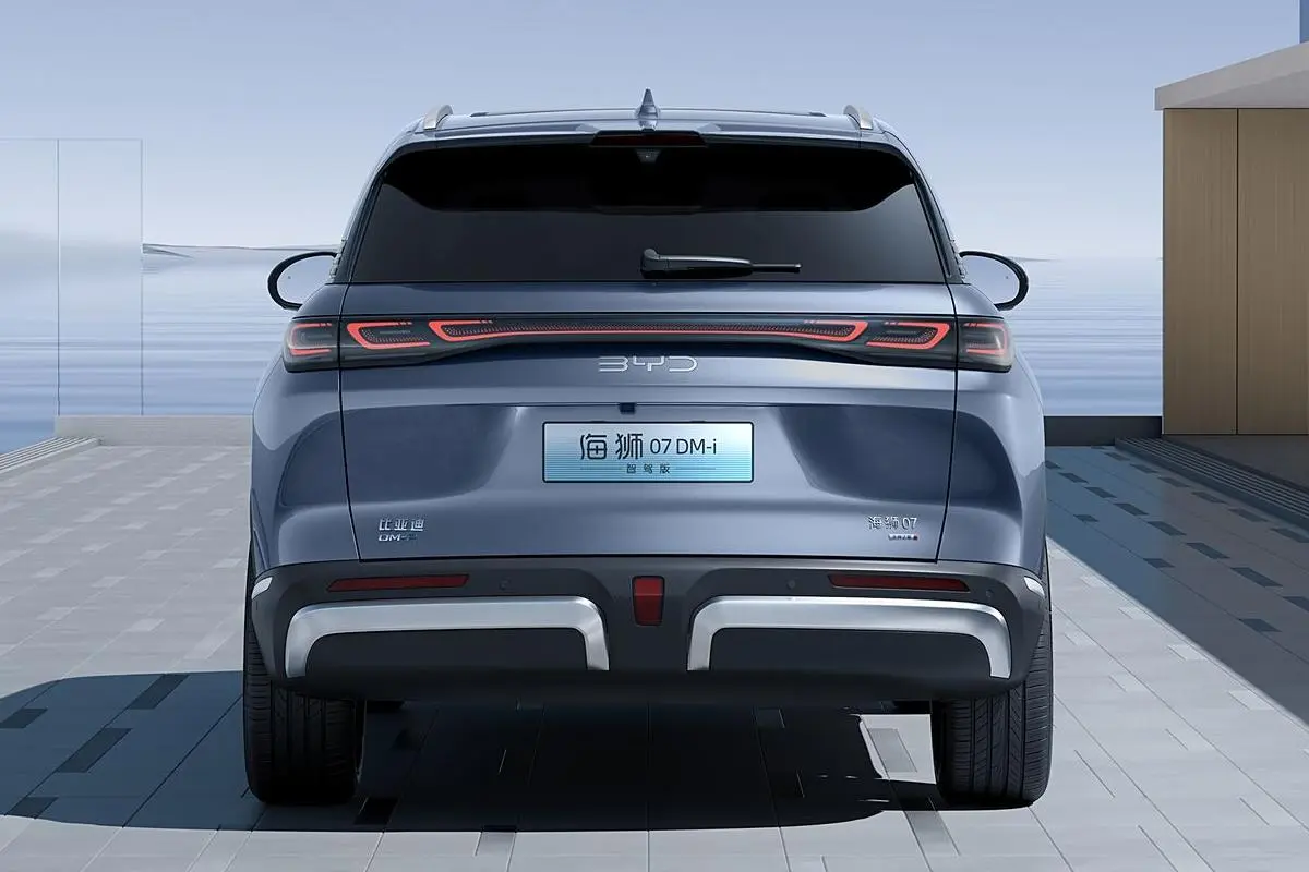 BYD Sealion 7  14.jpg